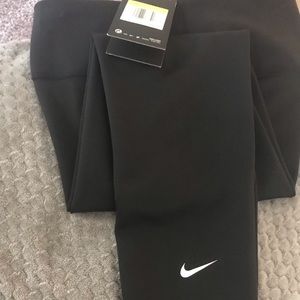 Nike tight fit leggings. ✨